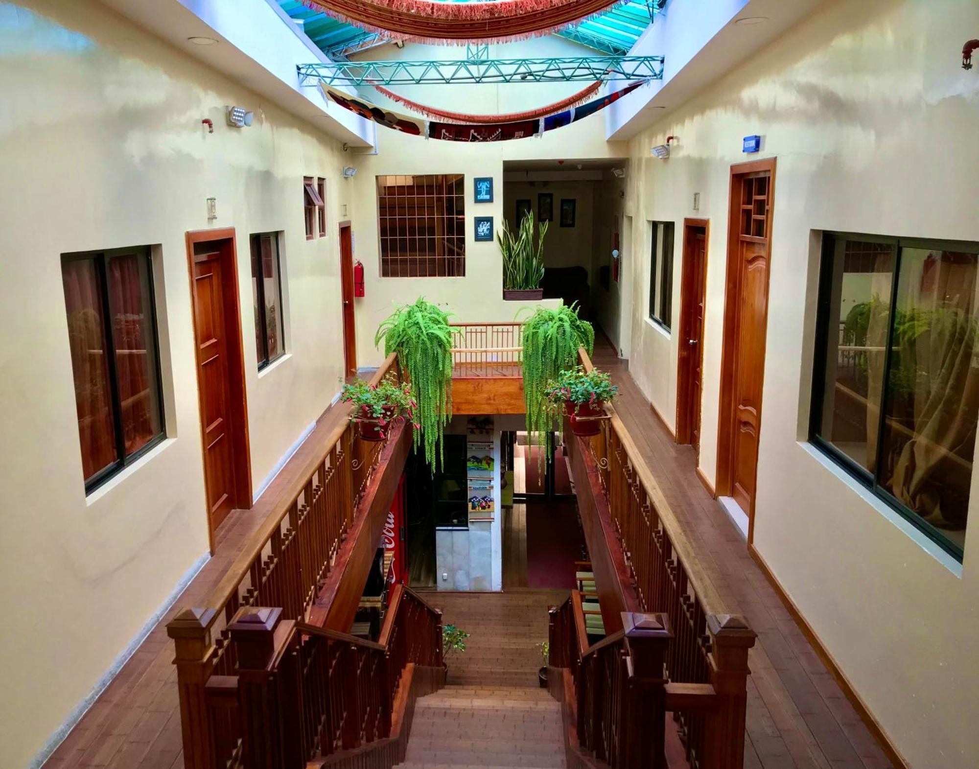 Hotel Norte Куэнка Экстерьер фото